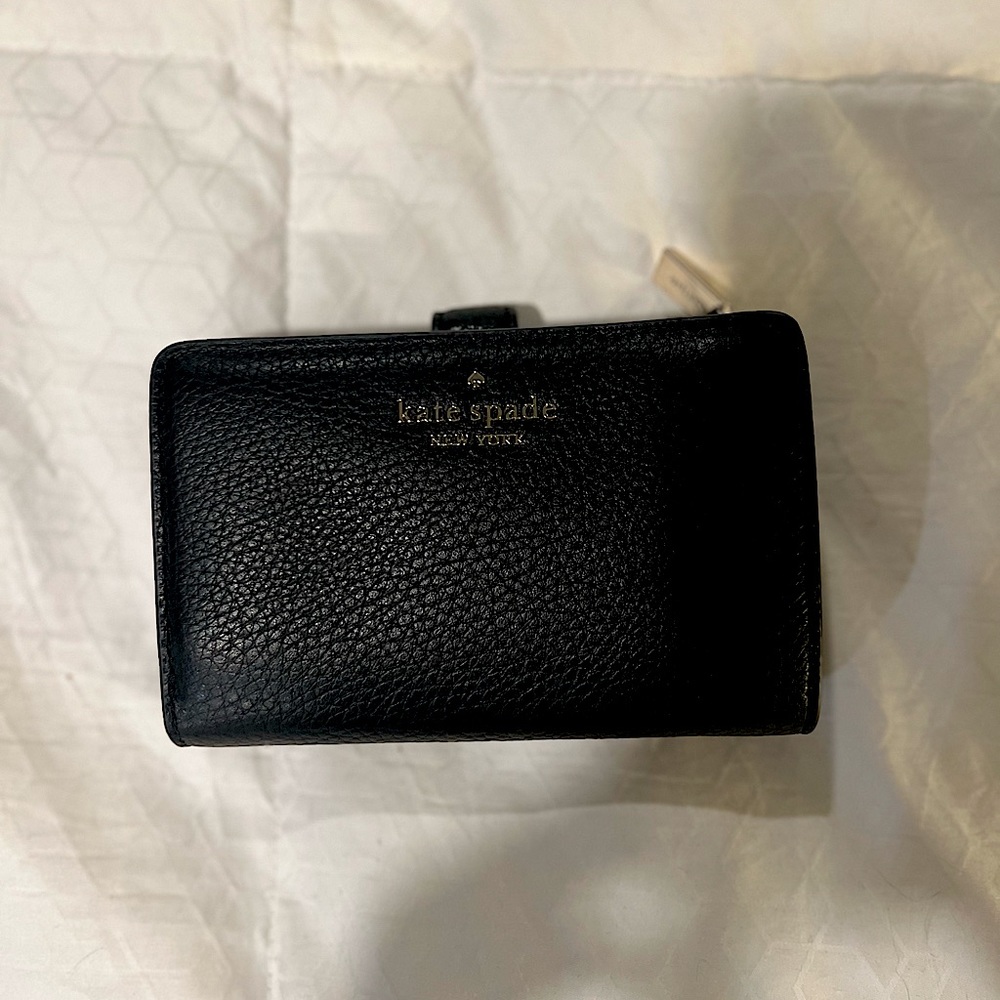 NWT Kate Spade Wallet
